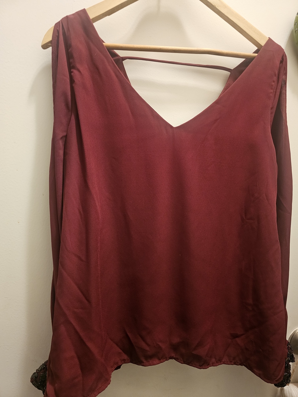 Francesca's Braelyn Open Sleeve Embellished Top M E D Burgundy Whimsiegoth